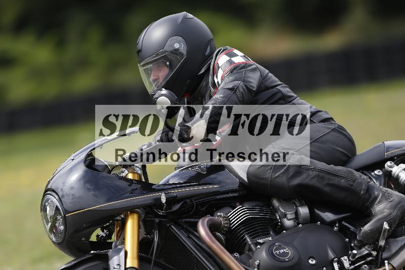 /37 28.07.2025 Dunlop Ride und Test Day ADR/Trackday Erfahren gelb Trackday schnell  rot/48
